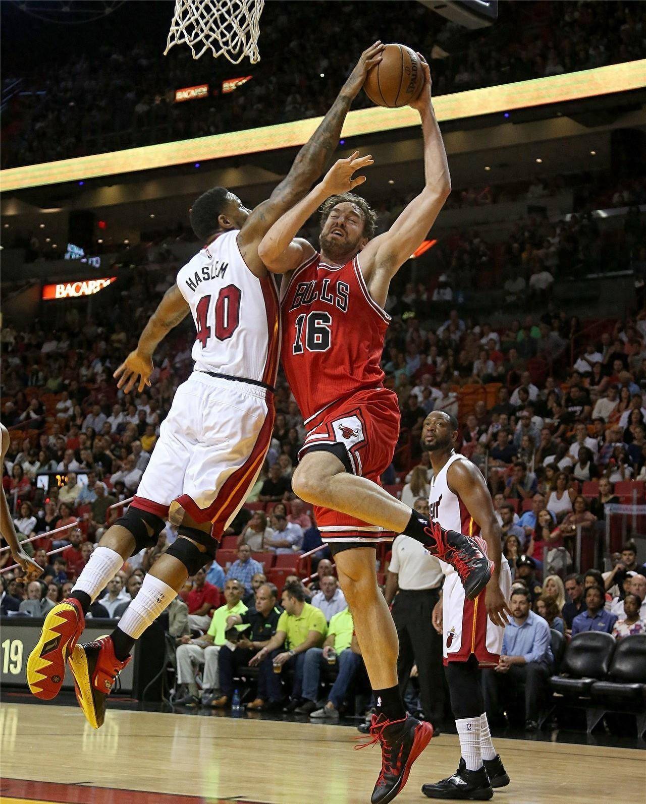 他几乎在攻 他几乎在攻