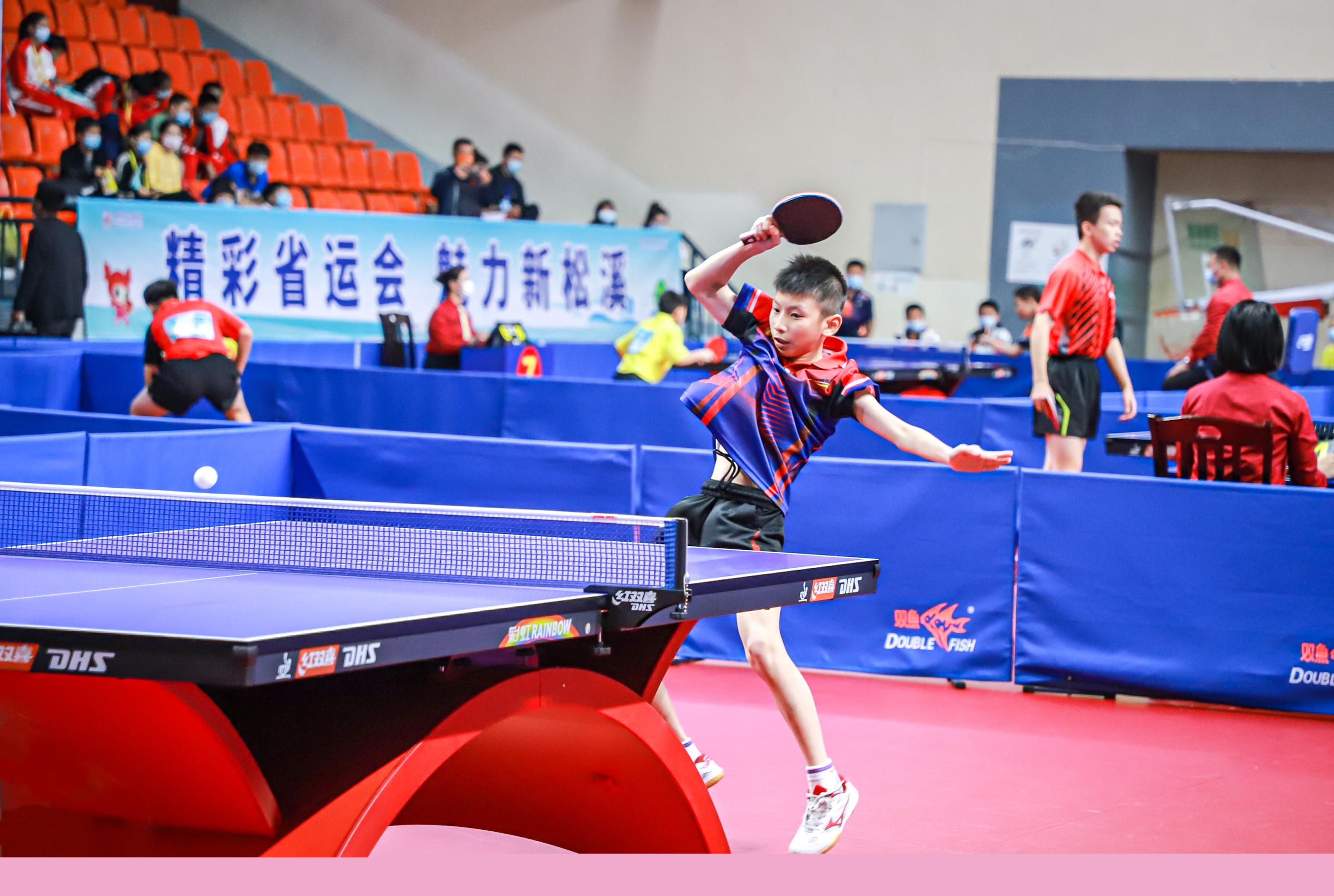 运动员造成 运动员造成