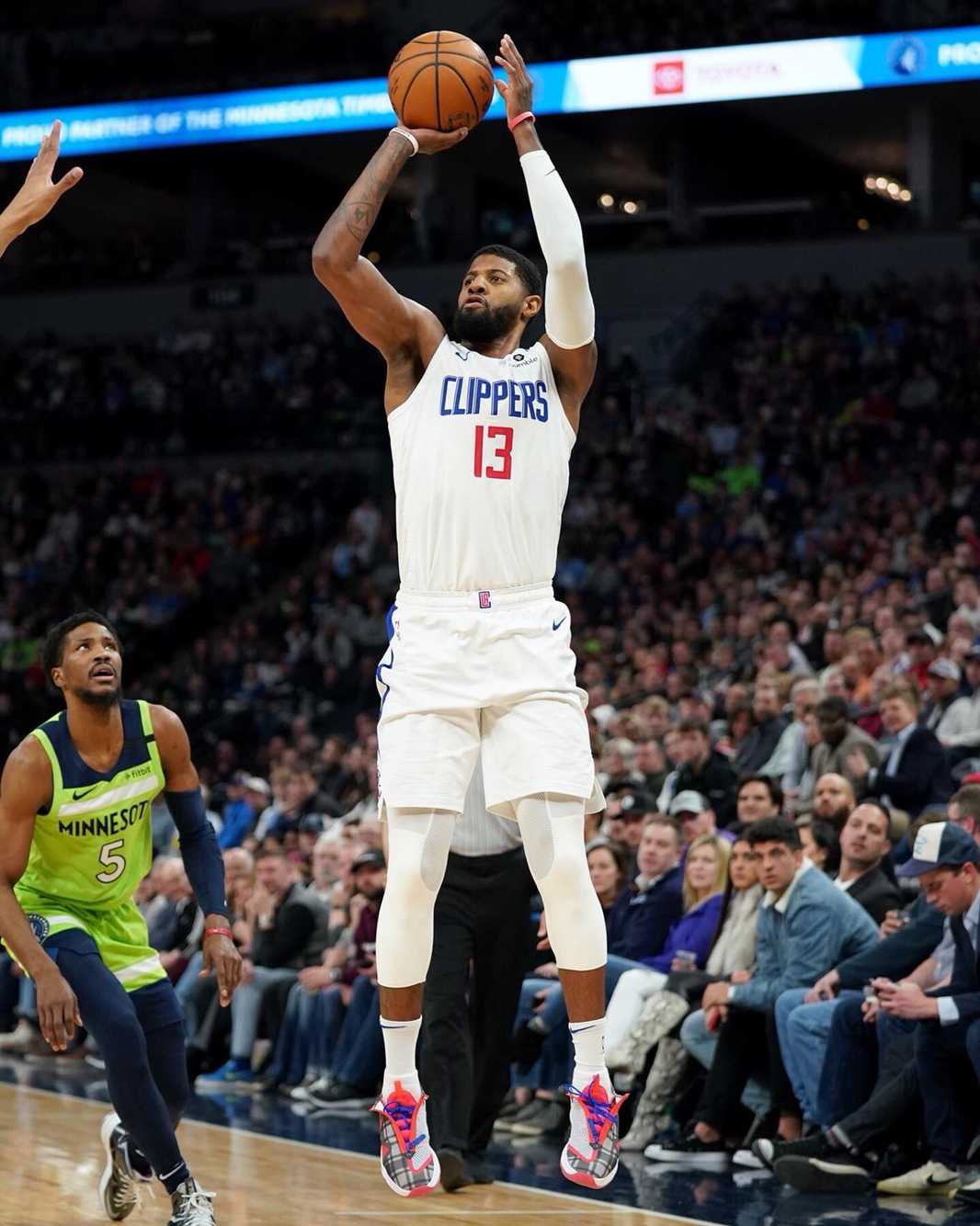 攻与底角三 攻与底角三