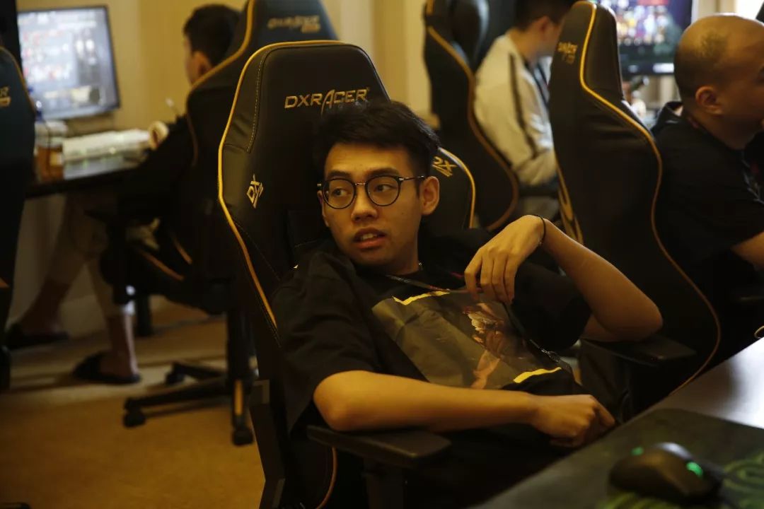 数据里程碑 数据里程碑